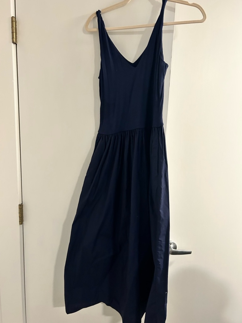 Rails Franca Navy V-Neck Midi Dress - Picture 4 of 7